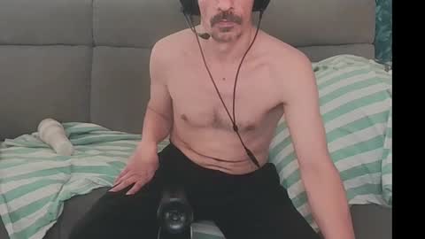 I am Hardy online show from 11-23-25, 03:39