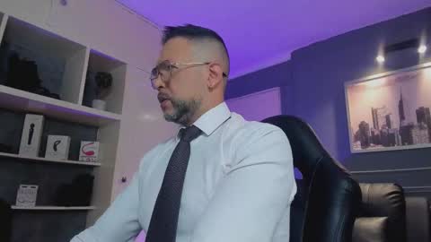 MrFrank. online show from 10-21-25, 12:17