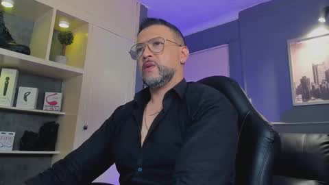 MrFrank. online show from 12-01-25, 01:49