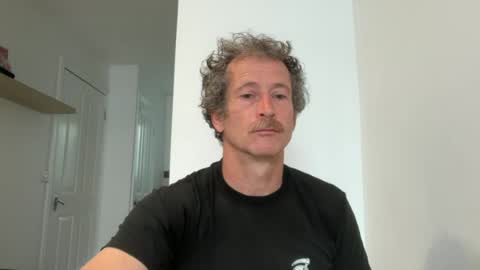 mrgoodkat79 online show from 07-12-26, 06:48