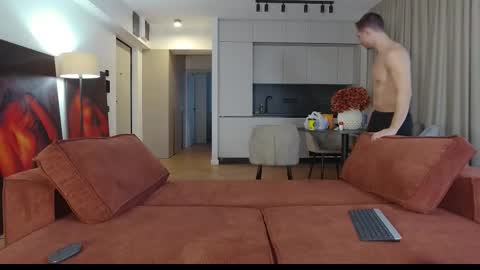 juan luis online show from 11-23-25, 08:03