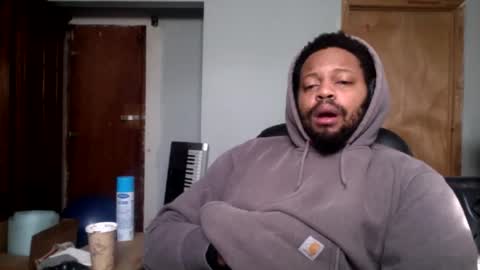 Snapshot of mrguy55555 chatting on 03-29-26, 01:11 Jack online show from 03-29-26, 01:11