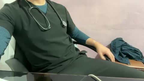 Snapshot of mrheartsoul chatting on 03-10-26, 02:27 MrHeart online show from 03-10-26, 02:27