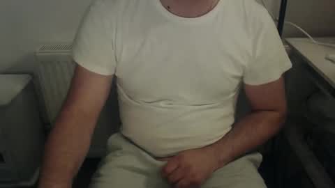 Snapshot of mrhorny_2023 chatting on 05-17-26, 10:17 Your Mister online show from 05-17-26, 10:17