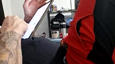 mrj1979 online show from 02-10-26, 07:34