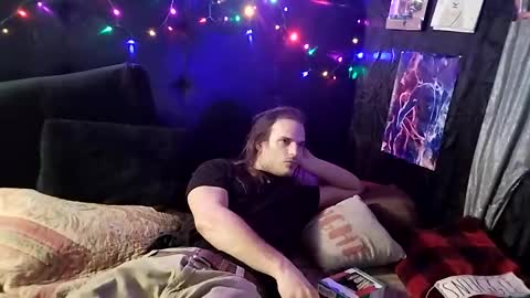 Snapshot of mrkinksized chatting on 01-14-25, 05:19 MrKinkSized online show from 01-14-25, 05:19