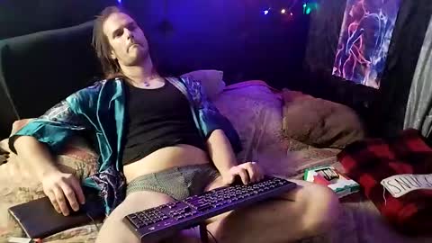 Snapshot of mrkinksized chatting on 01-14-25, 11:31 MrKinkSized online show from 01-14-25, 11:31