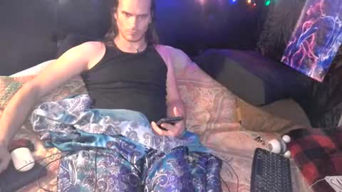 Snapshot of mrkinksized chatting on 01-15-25, 05:08 MrKinkSized online show from 01-15-25, 05:08