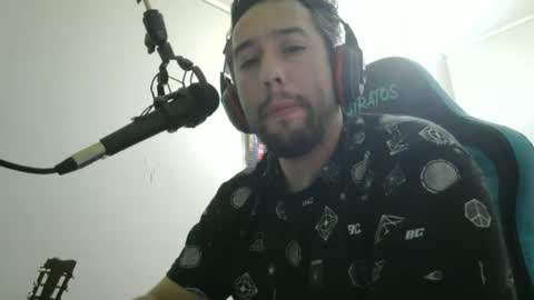 Snapshot of mrlilnice chatting on 03-08-26, 03:54 mrlilnice online show from 03-08-26, 03:54