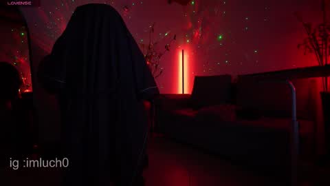 Luis    Instagram   online show from 11-09-25, 11:03