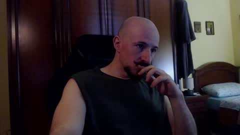 Snapshot of mrman0223 chatting on 11-22-25, 10:36 Antony online show from 11-22-25, 10:36