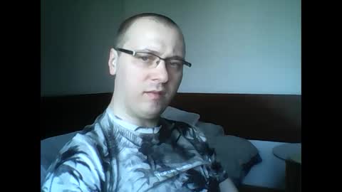 Snapshot of mronlymasturbate chatting on 03-09-25, 08:18 mronlymasturbate online show from 03-09-25, 08:18