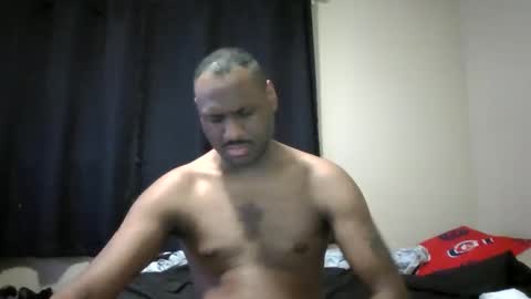 Snapshot of mroutla chatting on 02-19-25, 06:55 shaun online show from 02-19-25, 06:55