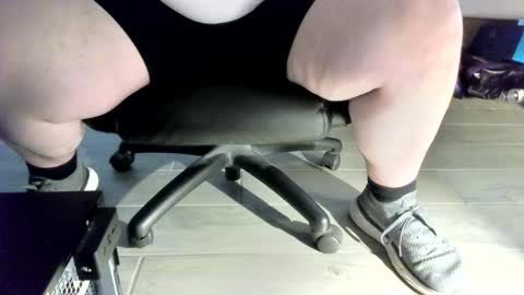 Guy online show from 02-22-25, 02:08