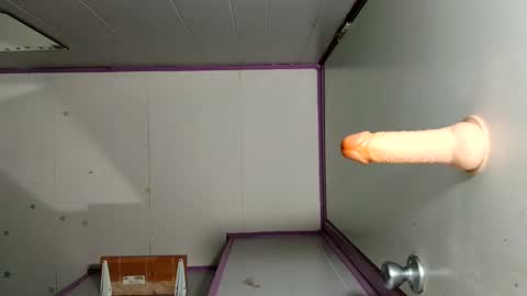 Snapshot of mrrainer chatting on 12-09-24, 12:34 DjRainer online show from 12-09-24, 12:34