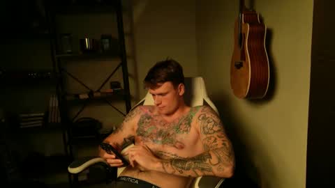 Snapshot of mrryanvoss chatting on 02-20-25, 07:41 Mr Ryan Voss online show from 02-20-25, 07:41