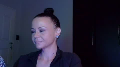 mrs_bunny_swing online show from 07-04-26, 08:09