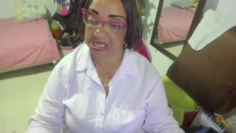 mrs_mommy online show from 01-06-25, 09:54