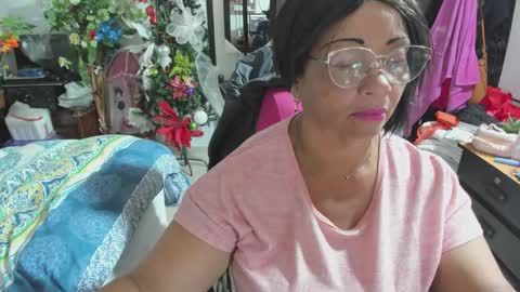 mrs_mommy online show from 12-19-25, 07:54