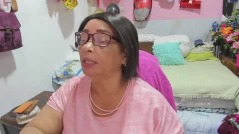 Snapshot of mrs_mommy chatting on 03-24-26, 10:37 mrs_mommy online show from 03-24-26, 10:37