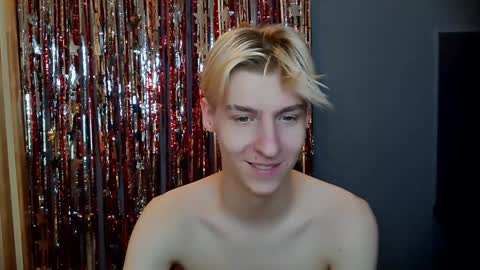 Snapshot of mrsexycum4u chatting on 12-30-24, 11:26 Adam online show from 12-30-24, 11:26