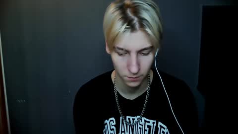 Snapshot of mrsexycum4u chatting on 01-05-25, 06:13 Adam online show from 01-05-25, 06:13