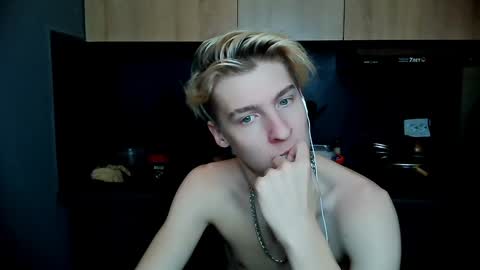 Snapshot of mrsexycum4u chatting on 01-14-25, 10:23 Adam online show from 01-14-25, 10:23