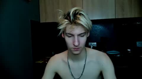 Snapshot of mrsexycum4u chatting on 01-16-25, 04:07 Adam online show from 01-16-25, 04:07