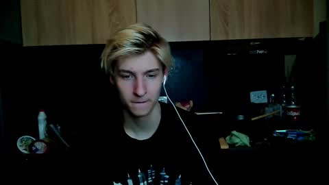 Snapshot of mrsexycum4u chatting on 01-22-25, 01:42 Adam online show from 01-22-25, 01:42