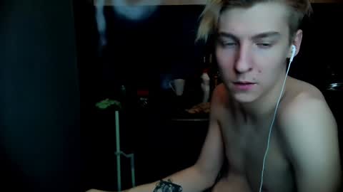 Snapshot of mrsexycum4u chatting on 01-25-25, 03:30 Adam online show from 01-25-25, 03:30