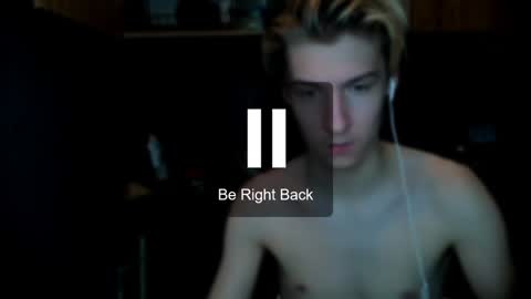 Snapshot of mrsexycum4u chatting on 01-31-25, 04:03 Adam online show from 01-31-25, 04:03
