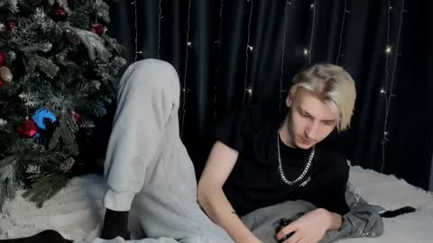 Snapshot of mrsexycum4u chatting on 02-02-25, 11:08 Adam online show from 02-02-25, 11:08