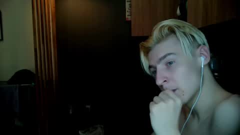 Snapshot of mrsexycum4u chatting on 02-21-25, 05:31 Adam online show from 02-21-25, 05:31