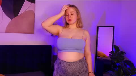 Molly online show from 02-24-25, 05:43