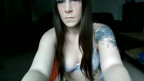 Snapshot of mrstxoxo4594 chatting on 02-16-25, 05:37 Mrstxoxo4594 online show from 02-16-25, 05:37