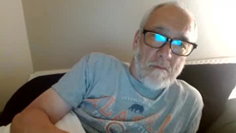 mrtease5 online show from 04-22-26, 04:04