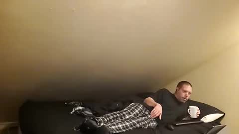 Snapshot of mrxhere chatting on 10-15-25, 10:37 mrxhere online show from 10-15-25, 10:37