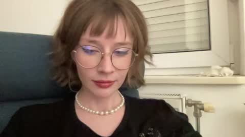 Snapshot of ms_christiana chatting on 05-04-26, 09:22 ms_christiana online show from 05-04-26, 09:22