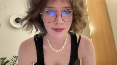 Snapshot of ms_christiana chatting on 06-02-26, 06:21 ms_christiana online show from 06-02-26, 06:21