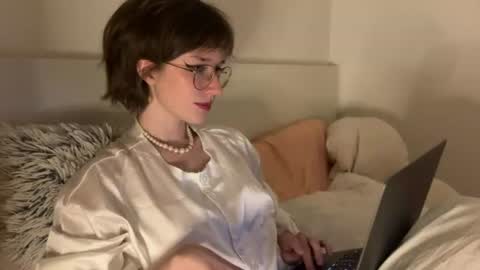 Snapshot of ms_christiana chatting on 07-01-26, 07:46 ms_christiana online show from 07-01-26, 07:46