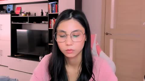 ms_emily_ online show from 05-30-26, 09:50