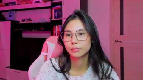 ms_emily_ online show from 07-15-26, 06:46