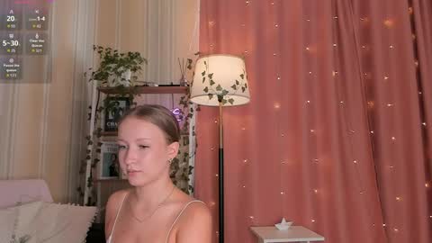 Snapshot of ms_evasweet chatting on 04-14-26, 12:11 Eva 3 online show from 04-14-26, 12:11