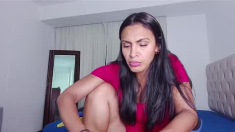 Freya online show from 01-17-25, 06:36