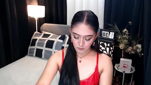 Snapshot of ms_grey4u chatting on 11-02-25, 04:31 Ash online show from 11-02-25, 04:31
