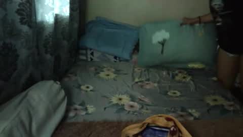 LEXIE online show from 12-18-25, 07:47