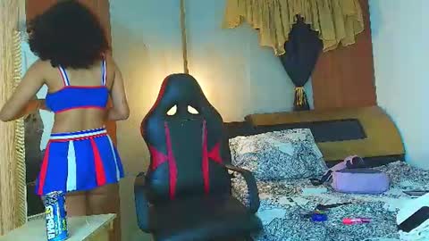 Snapshot of ms_leydi chatting on 06-25-26, 03:17 ms_leydi online show from 06-25-26, 03:17