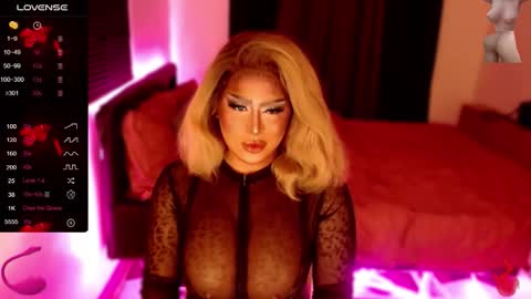 Snapshot of ms_lhadycummer chatting on 03-25-26, 12:16 Samantha online show from 03-25-26, 12:16