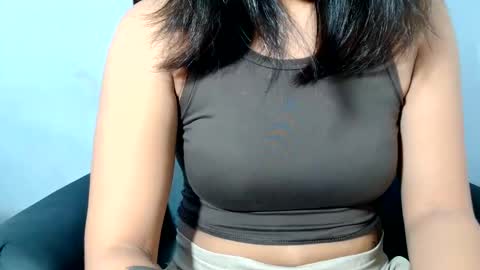 Snapshot of ms_loraine chatting on 06-11-26, 10:57 Loraine online show from 06-11-26, 10:57