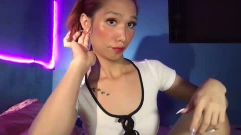 Snapshot of ms_maureenx69x chatting on 11-04-25, 06:51 ms_maureenx69x online show from 11-04-25, 06:51